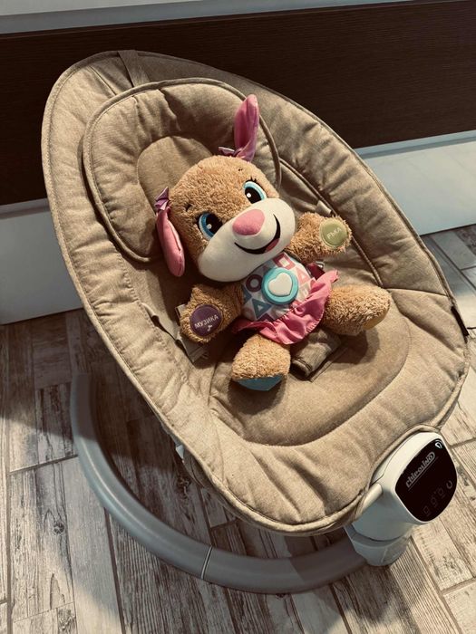 Електрическата люлка-шезлонг Йога на Chipolino