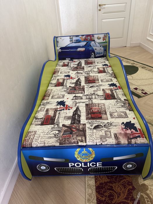 продам кровать машинку