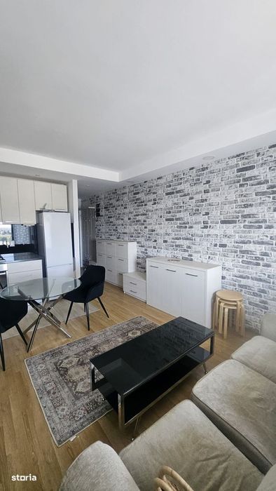 2 camere+parcare, Cosmopolis