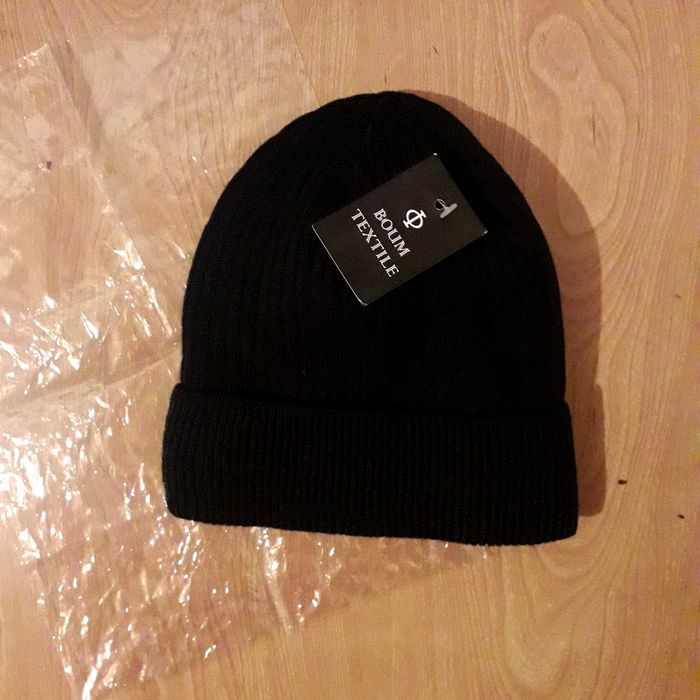 Шапка детская (новая)