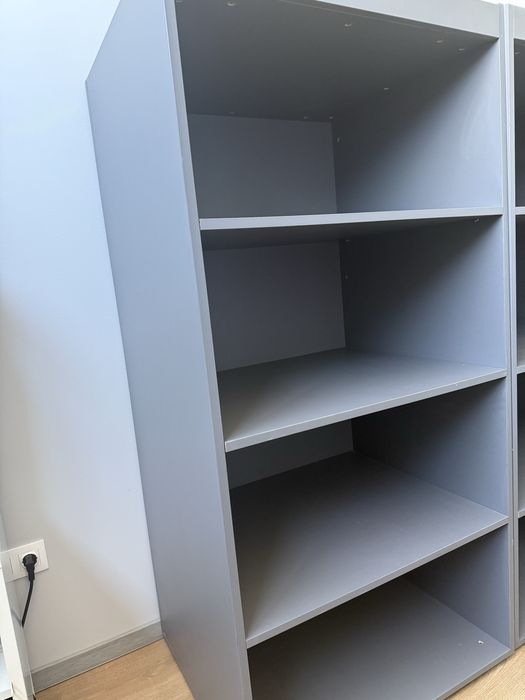 Сиви шкафове от MDF