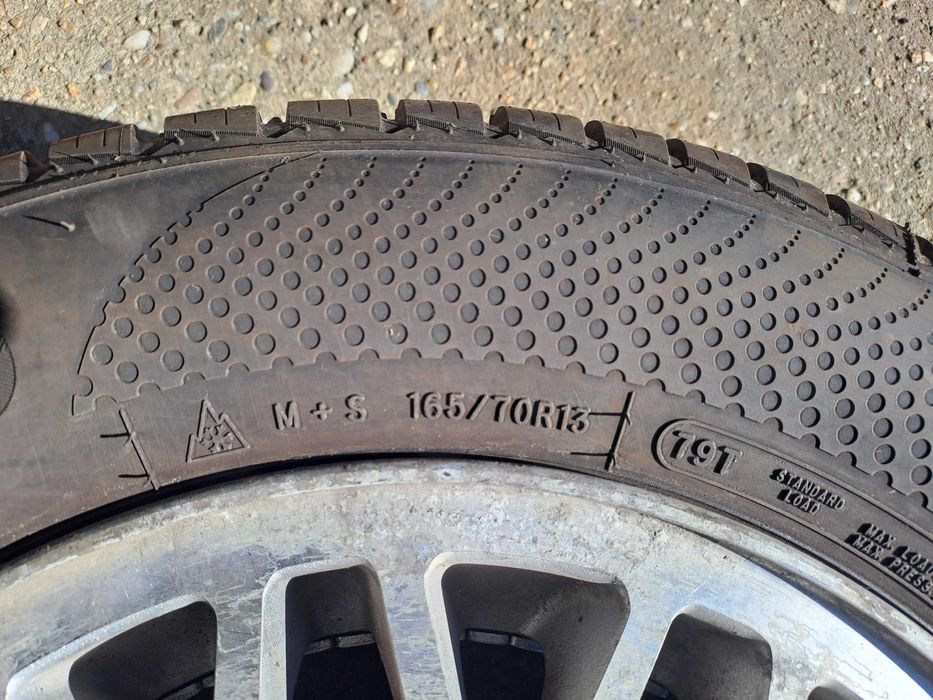 Алуминиеви джанти 13 " 4.100 с всесезонни гуми