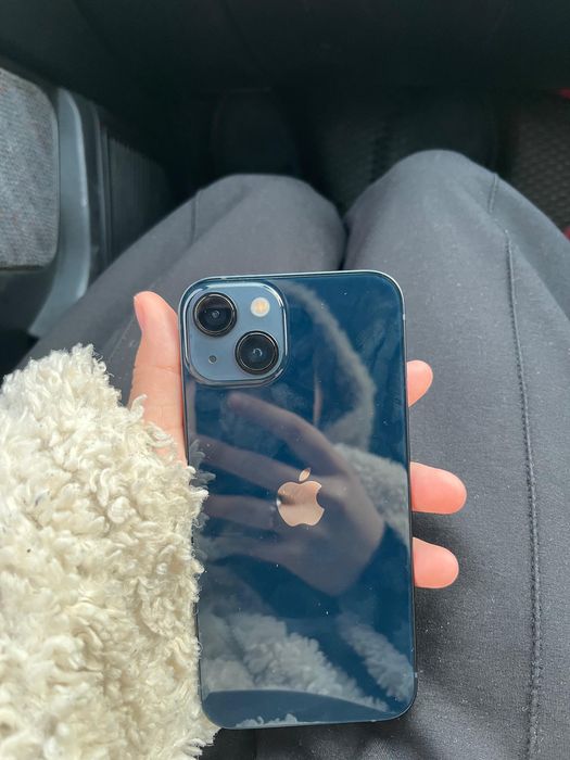 Iphone 13 в идеальном состоянии