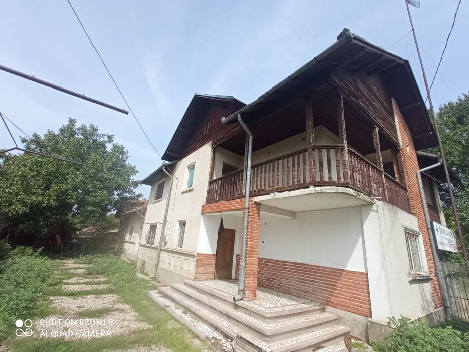 Vana casa în Cretulesti Matasaru