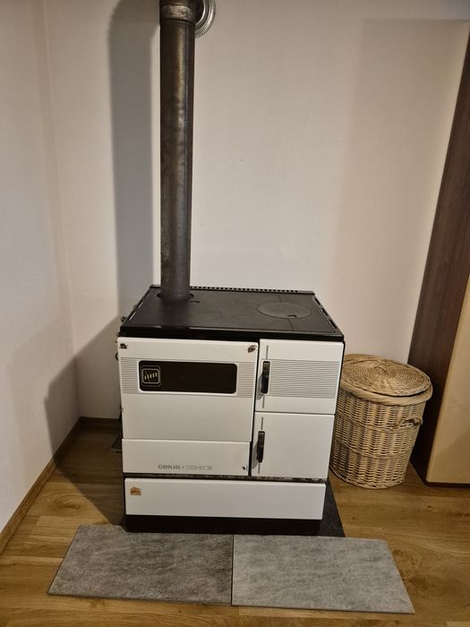 Sobă pentru gătit Celus Domo 76, 7kw