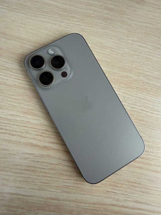 iPhone 15 Pro / 128 / коробка