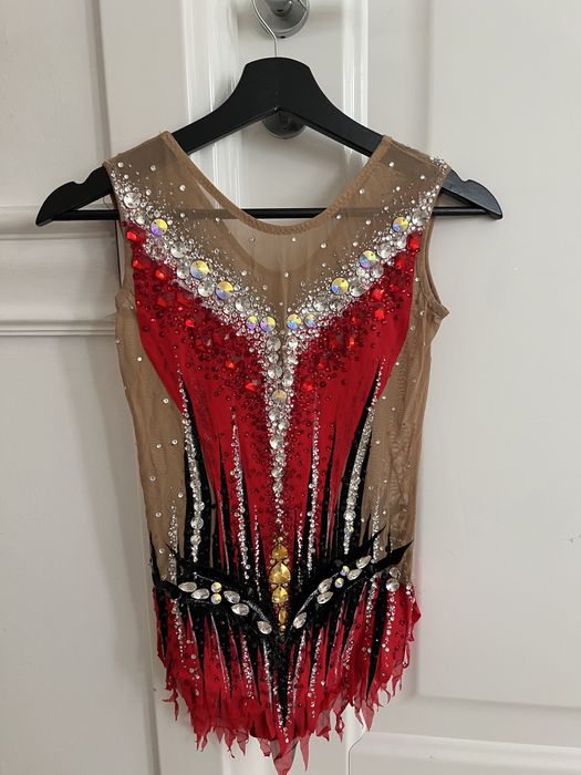 Купальник для художественной гимнастики