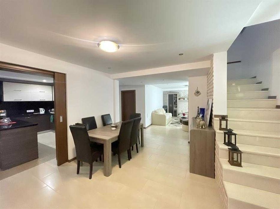 Продава се Къща в Габрово, Център - 100 кв.м за 1500 €/кв.м - Снимка #2