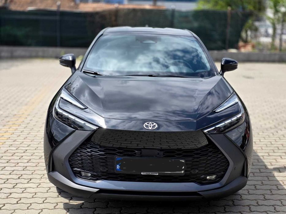 TOYOTA C-HR 2.0 Plug-In Hybrid 223CP, transmisie CVT, FWD