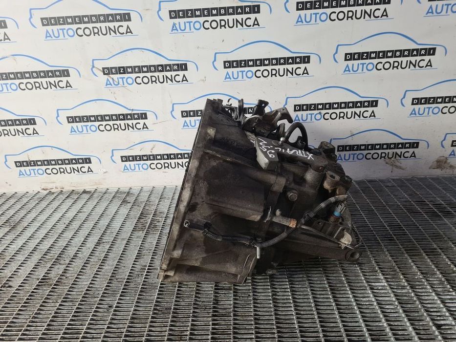 Cutie de viteze Nissan X - Trail T31 Facelift 2.0 dci 2010 - 2014 150CP Manuala 6 Trepte ...