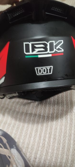 Мото шлем фирмы IBK