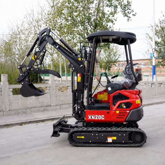 Mini ekskavator KUBOTA Dvigatel/ Гусеничный мини экскаватор 1300 кг