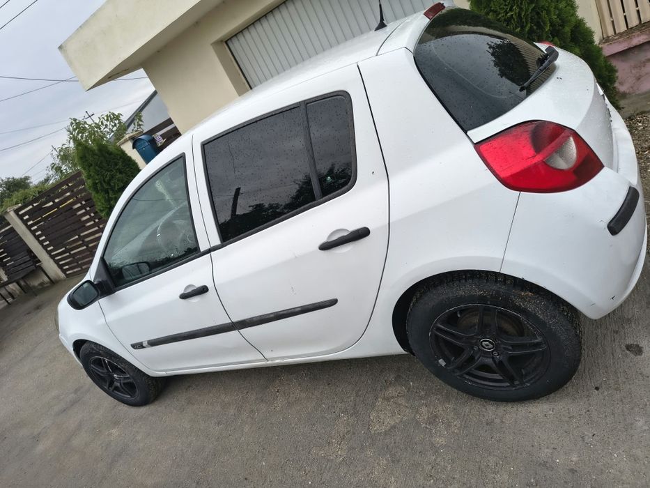 RENAULT Clio 2006 — imagine 3