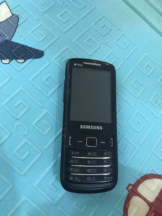 Продам 2 телефона