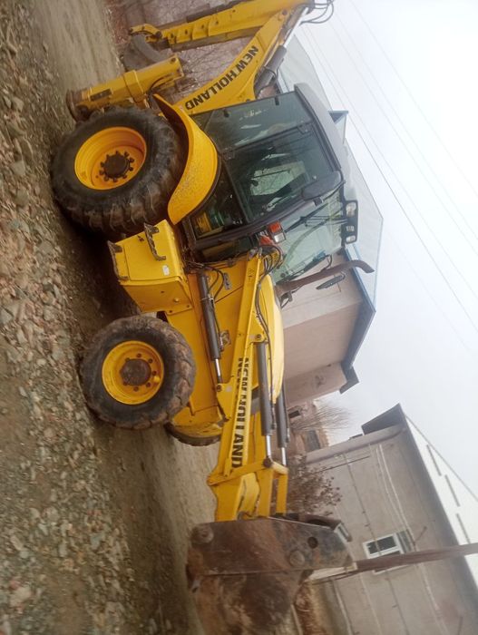 New Holland pogruzchik B90B