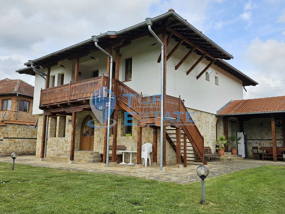 Продава се Къща в с. Средни колиби, Област Велико Търново - 418 кв.м за 1484 €/кв.м - Снимка #3