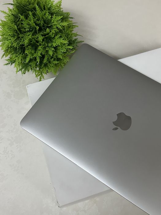 MacBook Air 13” M1
