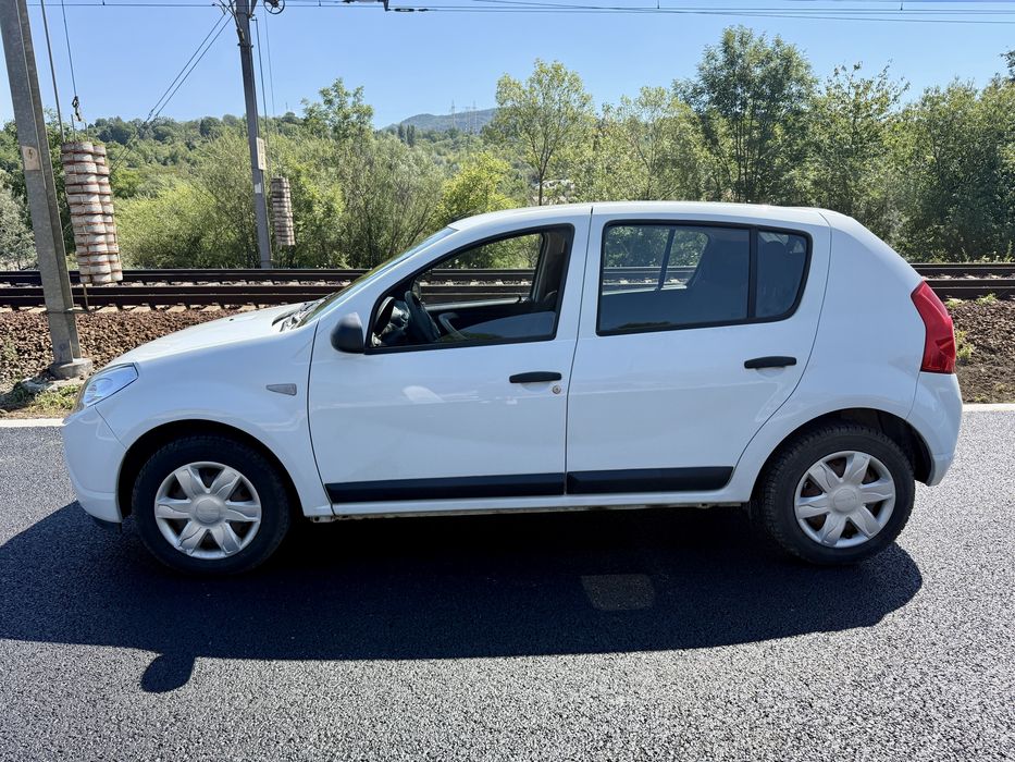 Dacia Sandero 2013 • DOAR 16200 KM • 1.2 BENZINĂ • AC • IMPECABILĂ