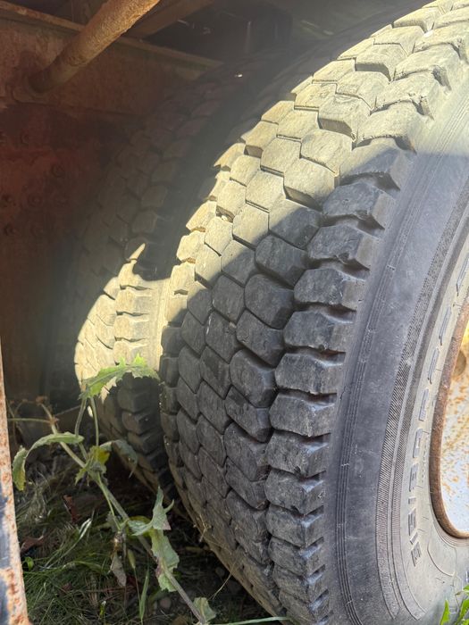 Camion volvo platformă cu macara Palfinger PK 14000