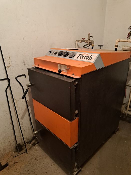 Centrală termica  pe lemne