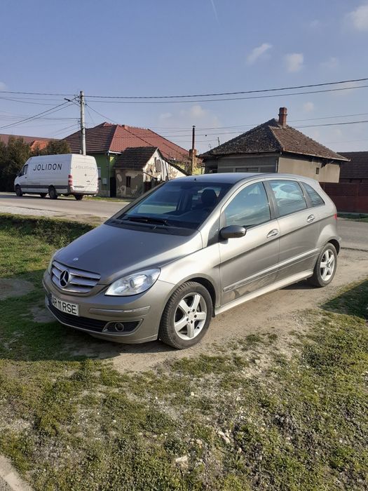 MERCEDES-BENZ B-Class