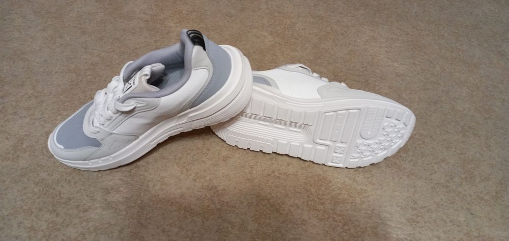 Новые кроссы Хстеп, оригинал, 45 размер