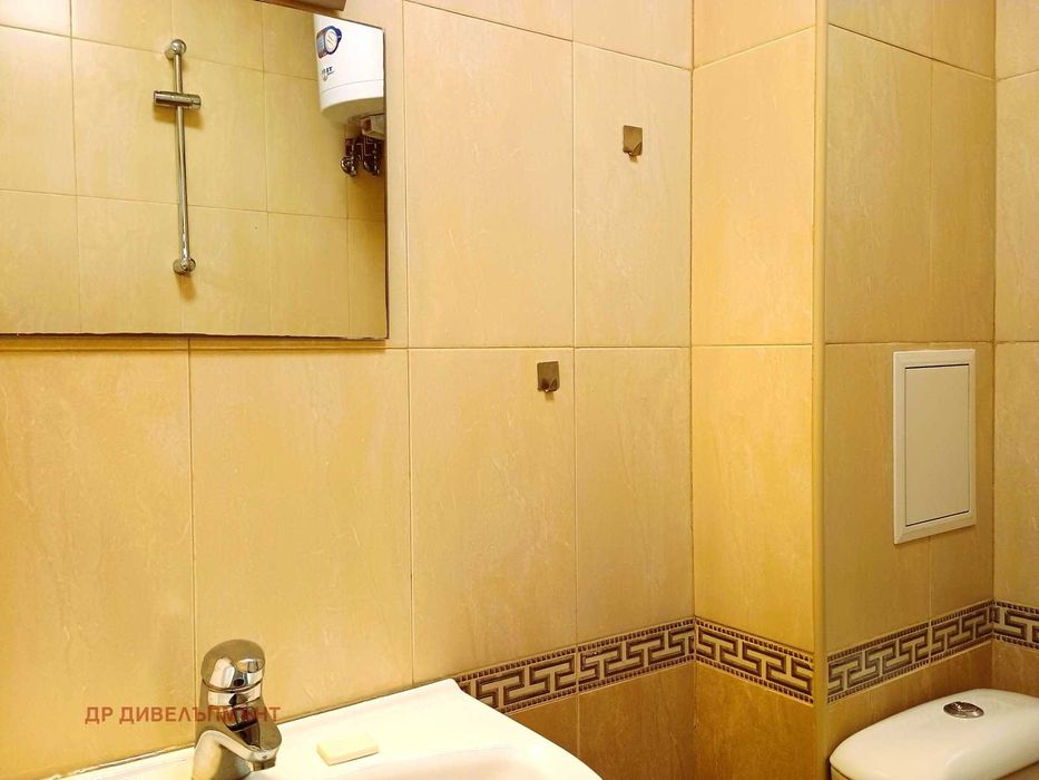 Дава се под наем Едностаен апартамент в София, Витоша - 41 кв.м за 472.77 € - Снимка #11