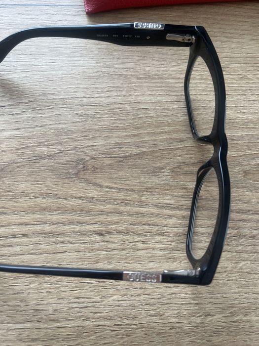 Диоптрични рамки Guess