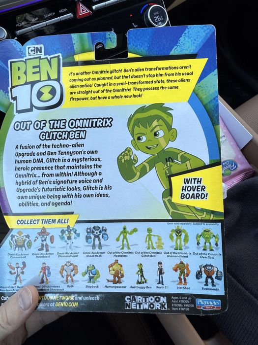 Продам новую фигурку Ben 10