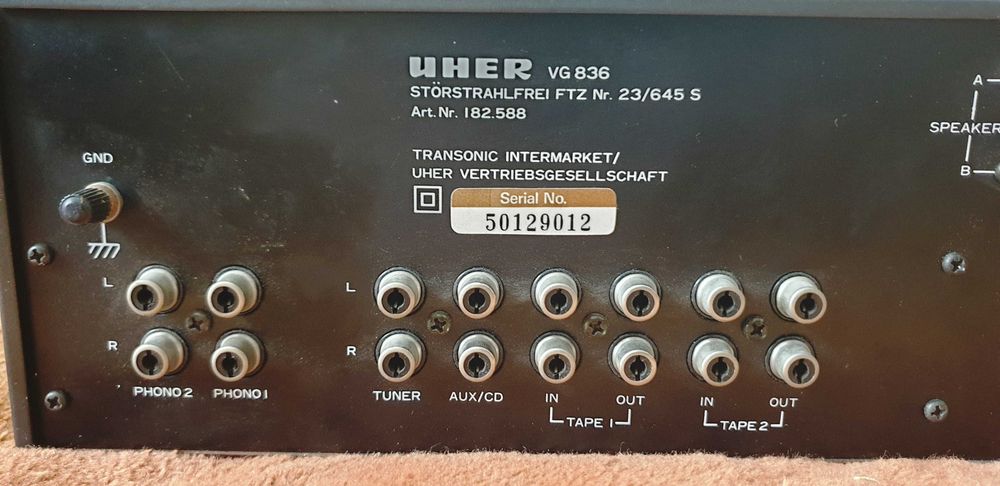 Uher VG-836 statie amplificator putere 90W pe 4 Ohm, sau 60W pe 8 Ohm