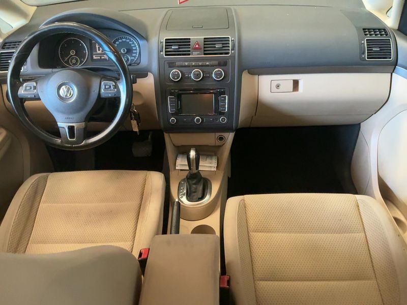 Volkswagen Touran 1.6 TDI Design Edition 2014