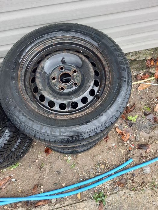 Зимни и летни гуми  и джанти 14ц.15ц.16ц.16ц.17ц.18ц.