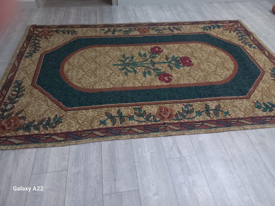 Продается ковер