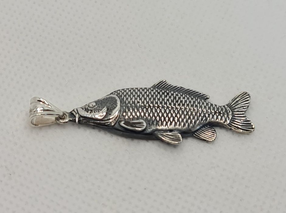 Pandant de argint masiv cu crap