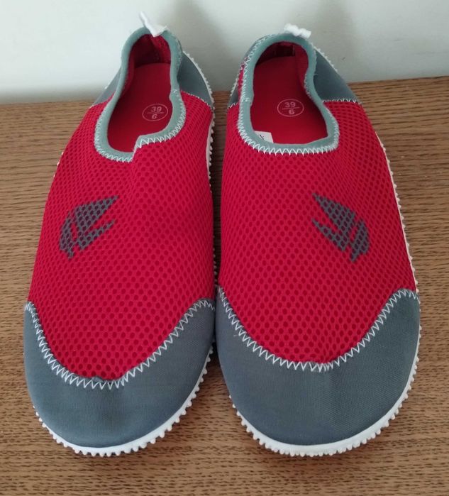 Aquashoes, incaltaminte acvatica, pantofi pentru apa, masura 39, noi