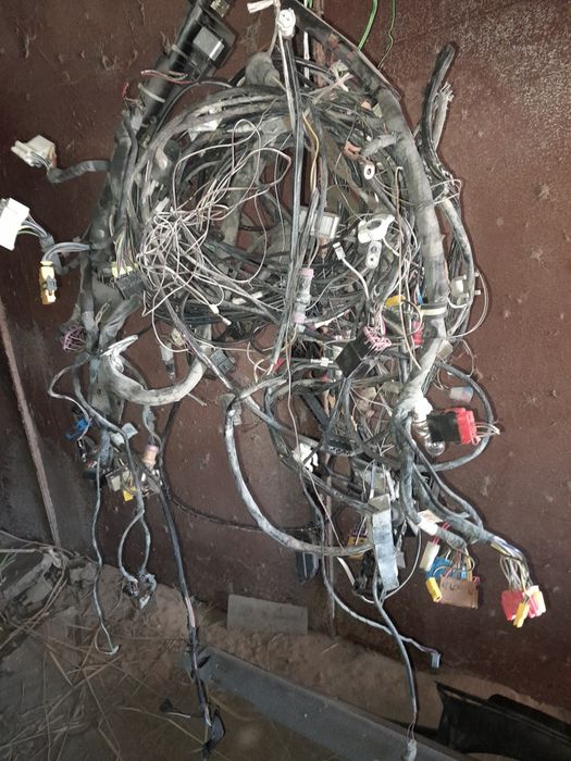 Ауди 80 1.8 б3 автомат