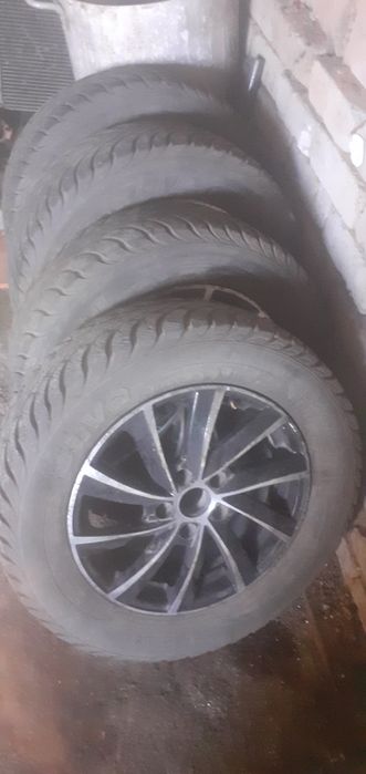 Продам колеса от Ауди 100с4