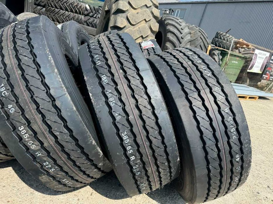 Cauciucuri noi 385/65R22.5 radiale marca KUMHO de directie fata