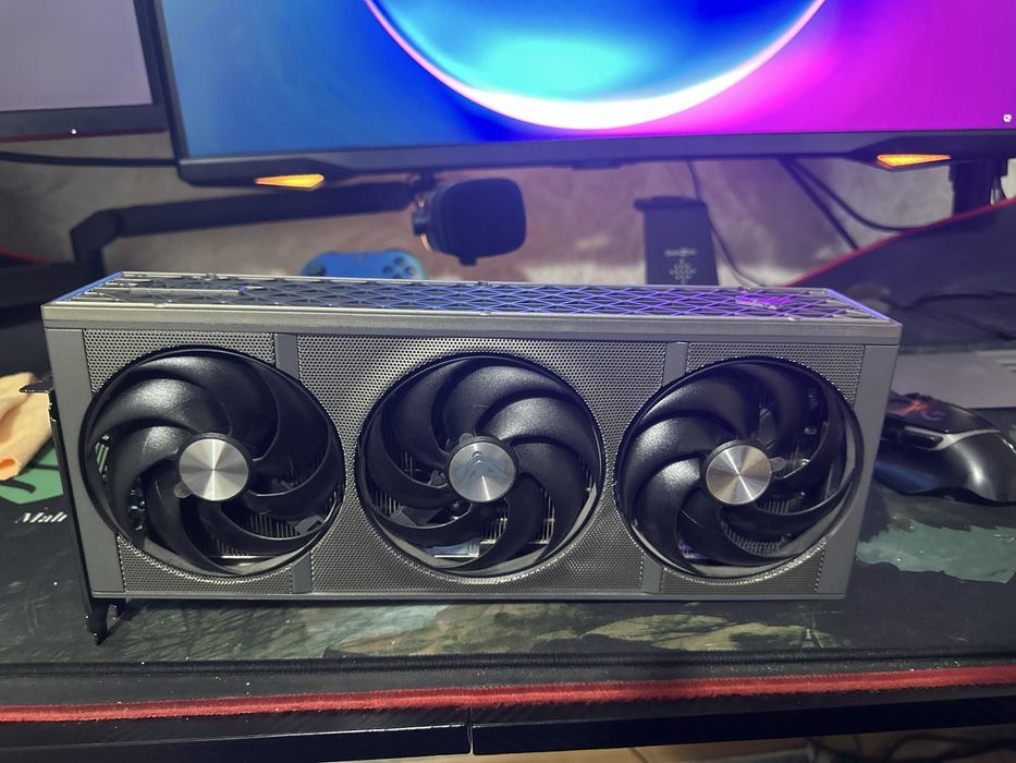 7800x3d + RX9070XT nitro+ + ddr5 64gb