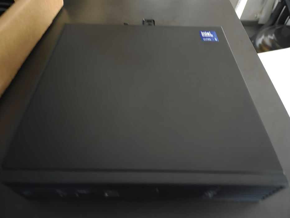 PC Dell PRO Micro QCM1250 | Intel Core Ultra 5 235T | 16GB DDR5 | 512GB SSD | Win 11 Pro | Nou!
