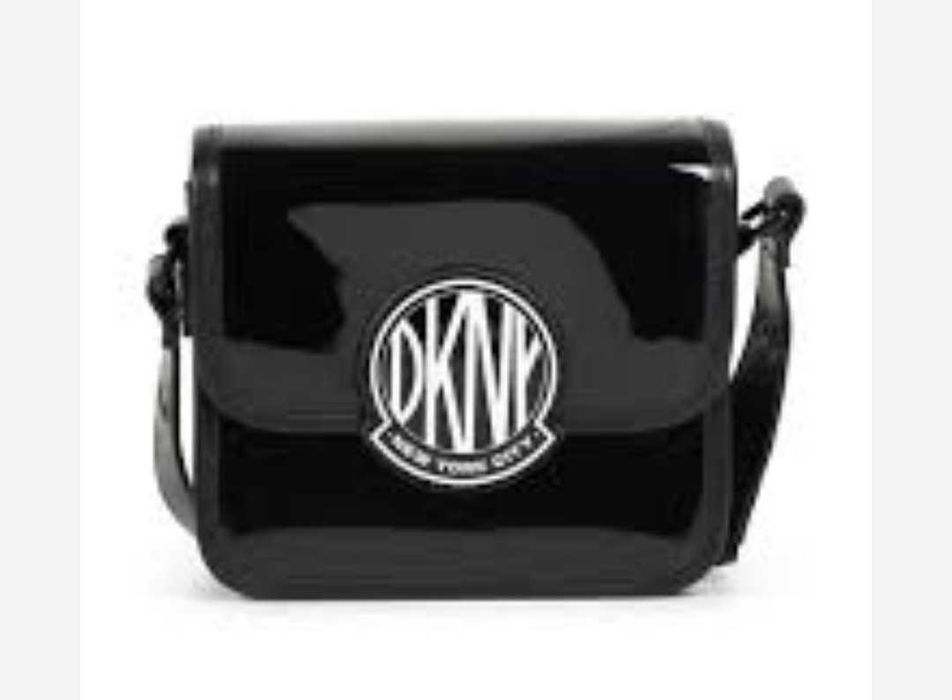 Малка лачена чанта DNKY