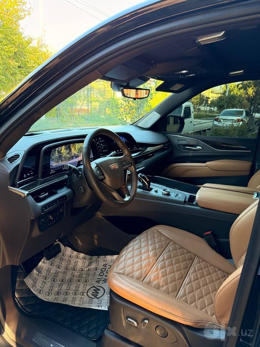Cadillac Escalade. Насич. савдога. берилади