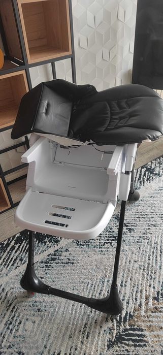 Стол-стул для кормления