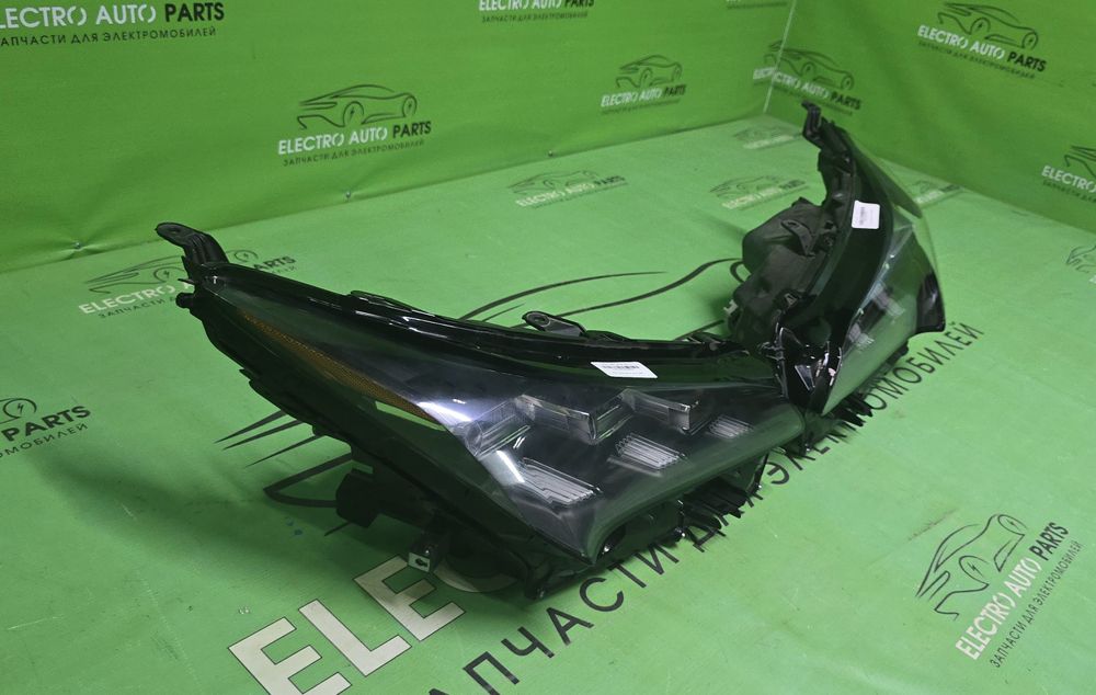 Фары NX 200, 200t