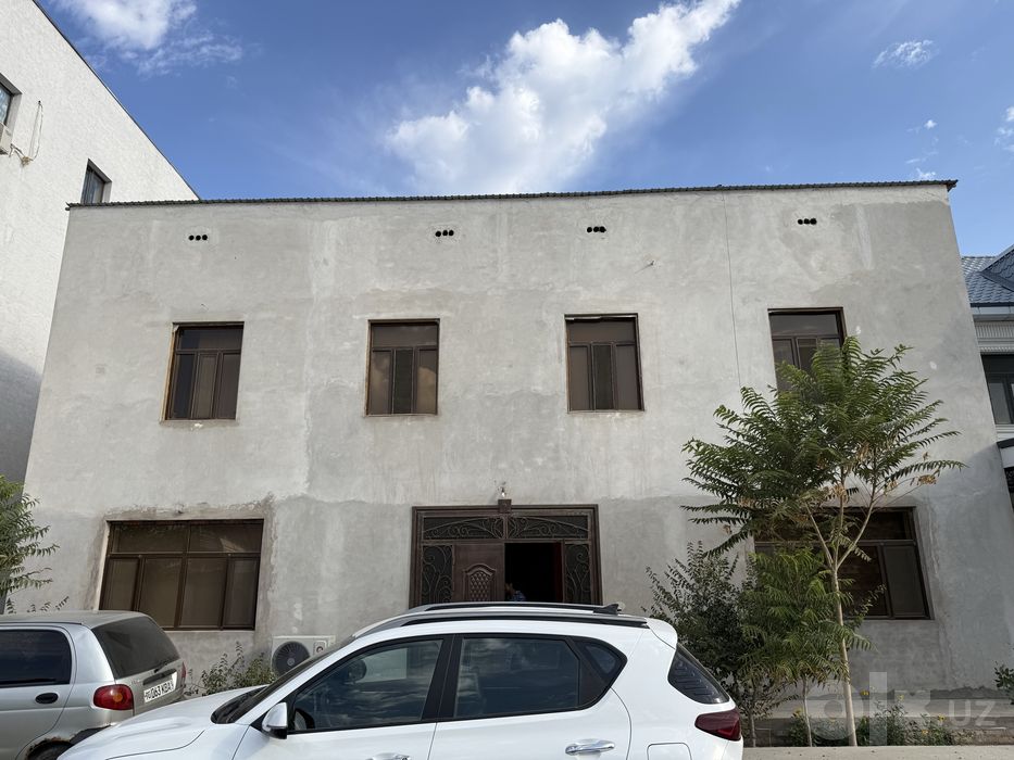 2 qavatli Tayyor uy kotej sotiladi
