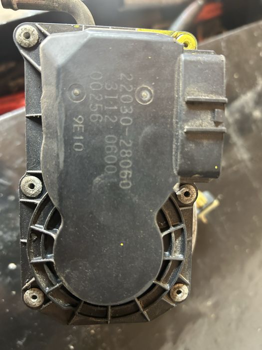 Дросельная заслонка Камри2.4