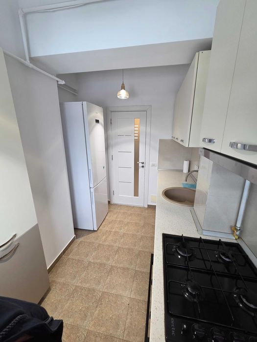 Apartament 2 camere de inchiriat/ bloc nou centru scafandrii/parcare