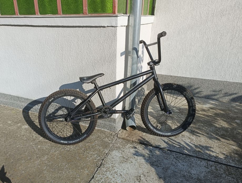 BMX Negru Custom