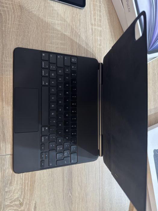 Magic Folio Keyboard