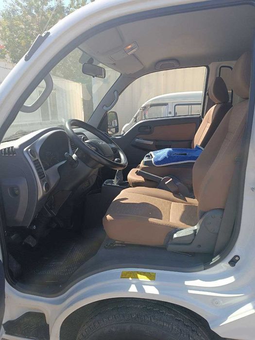 KIA Bongo Super Cabin III DPYC HDH57 в отличном состоянии